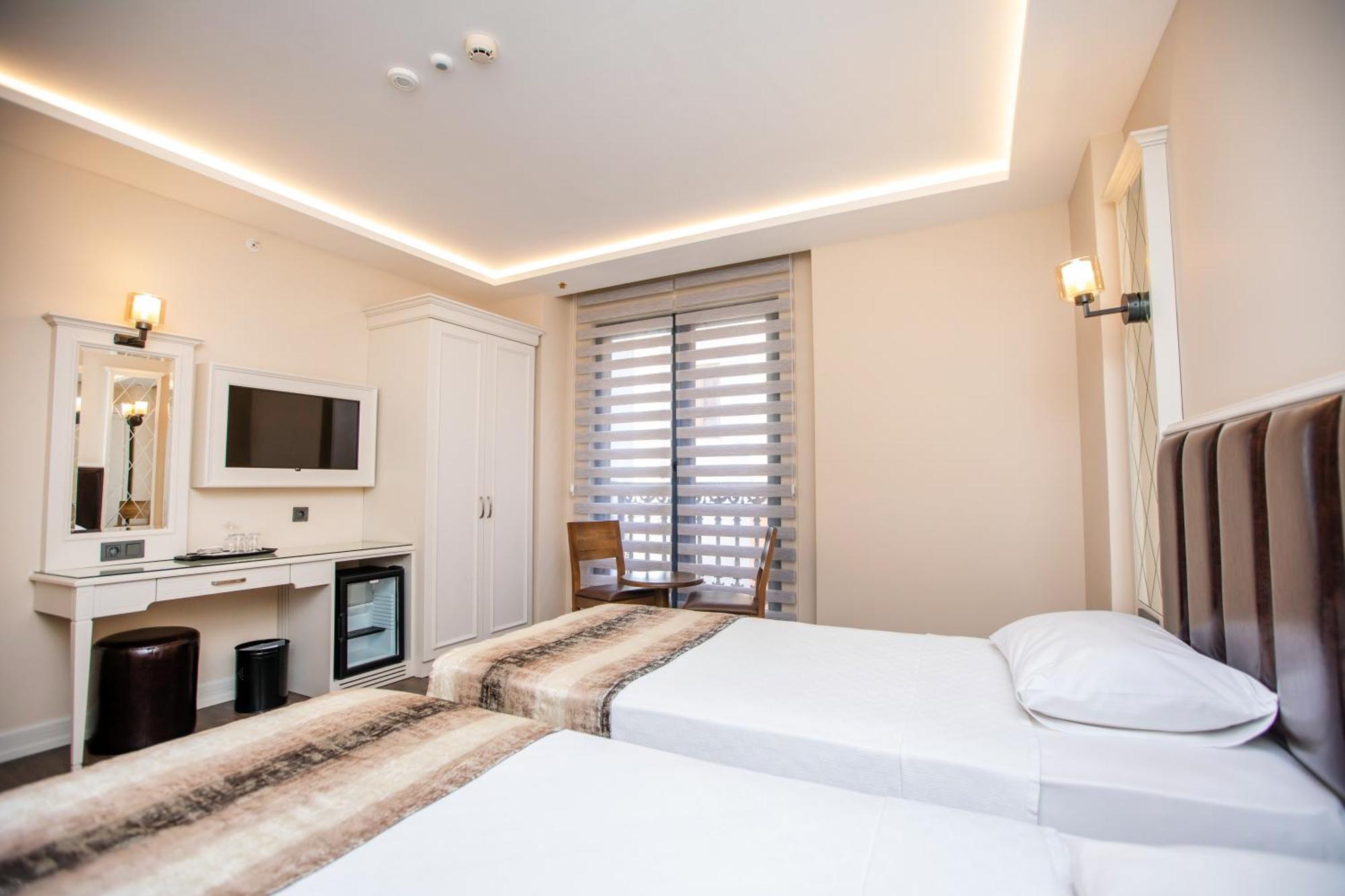 Prag Otel